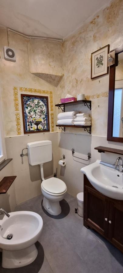 Le Stanze Di Rigoletto Bed & Breakfast Parma Luaran gambar
